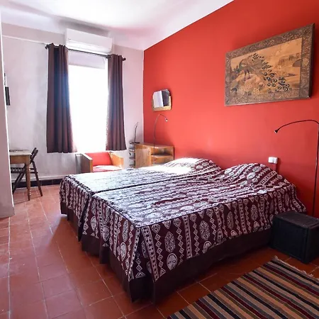 Micoulet, Parking - Clim Holiday home Arles